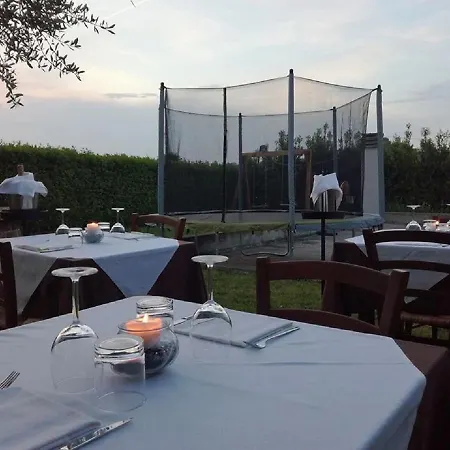 Oda ve Kahvaltı La Zavorrina *