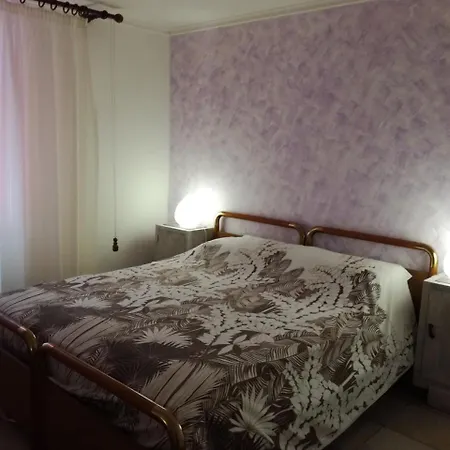 La Zavorrina Oda ve Kahvaltı Monsampolo Del Tronto