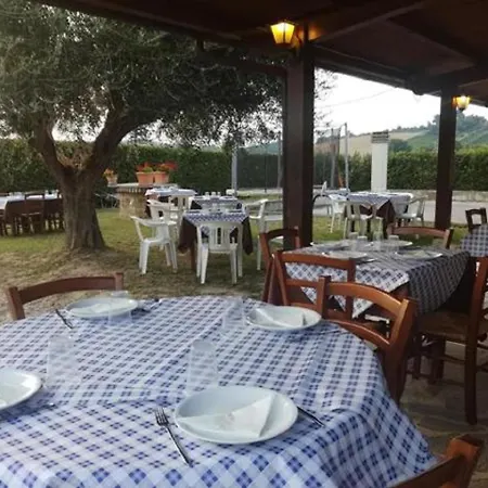 La Zavorrina Oda ve Kahvaltı